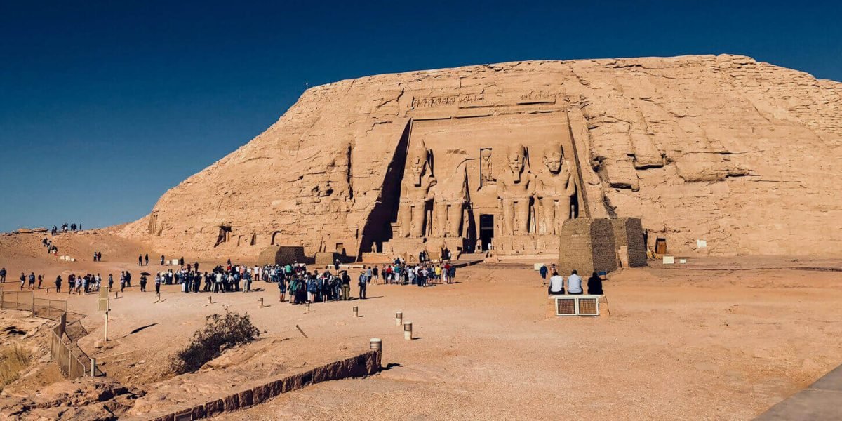 Une Photo Prise Lors Dune Visite Du Magnifique Temple Dabou Simbel Une Photo Prise Lors Dune Visite Du Magnifique Temple Dabou Simbel
